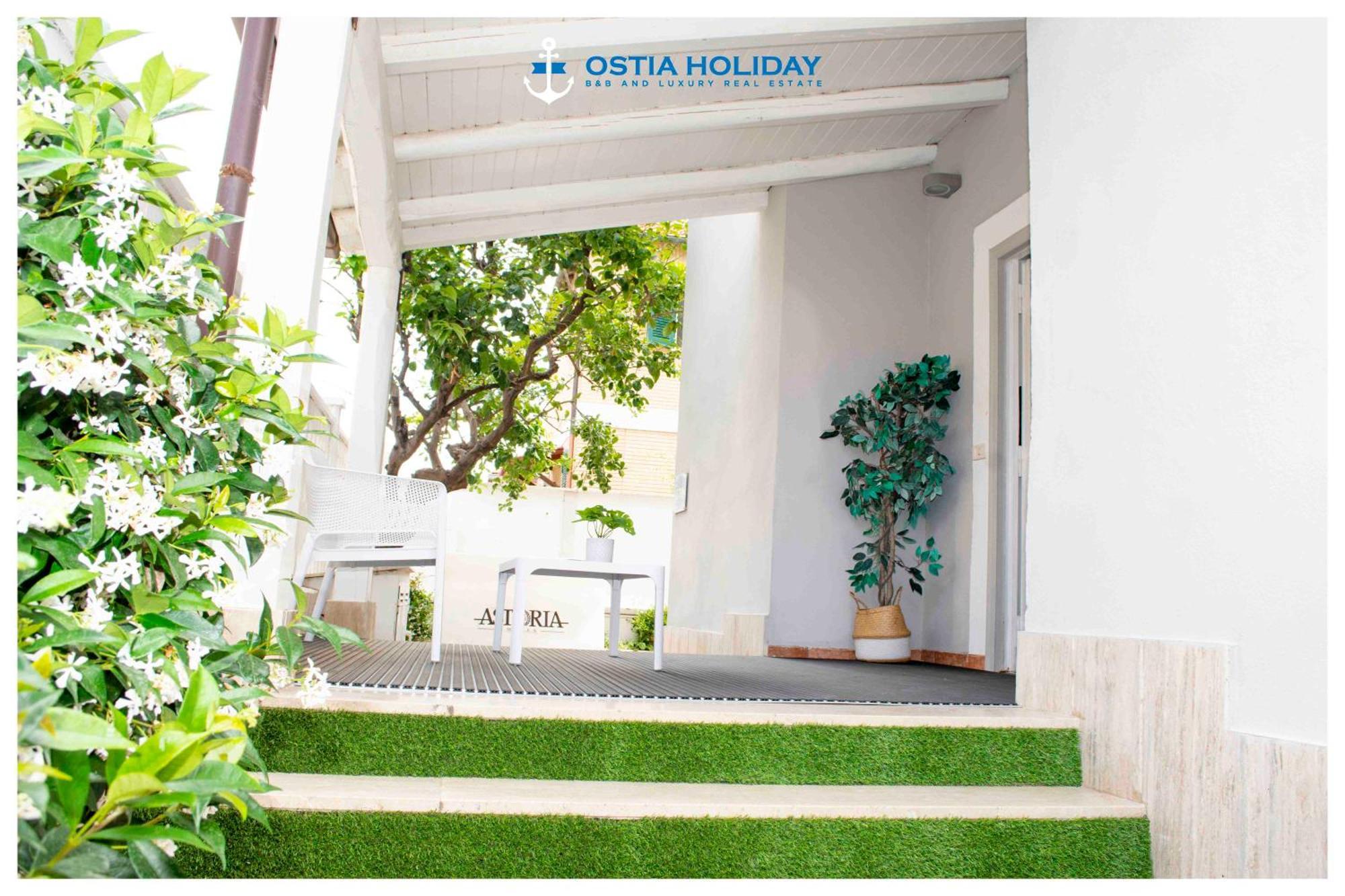 Ostia Holiday Greed Palace Eksteriør bilde